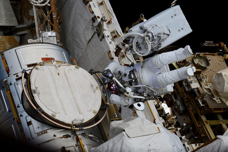 Astronaut Victor Glover spacewalk during Expedition 064