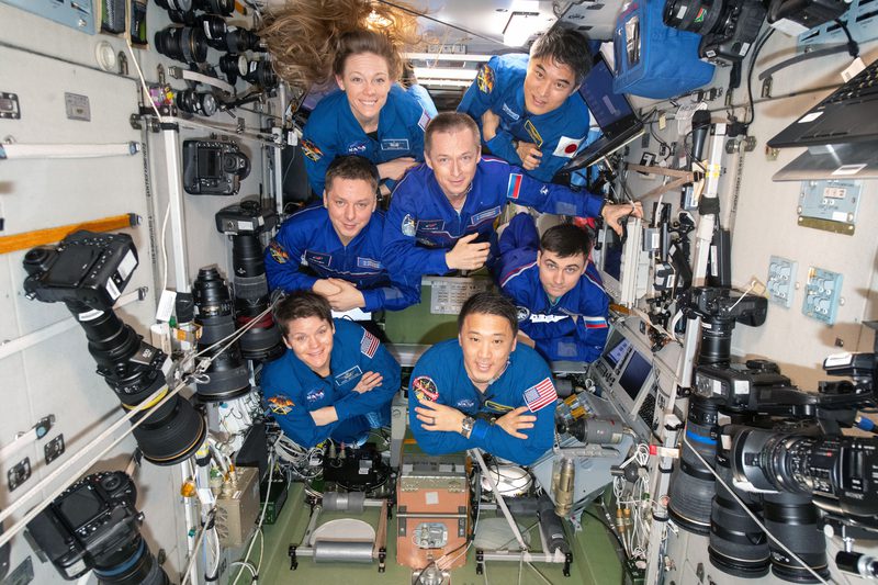 The Expediton 073 seven member crew